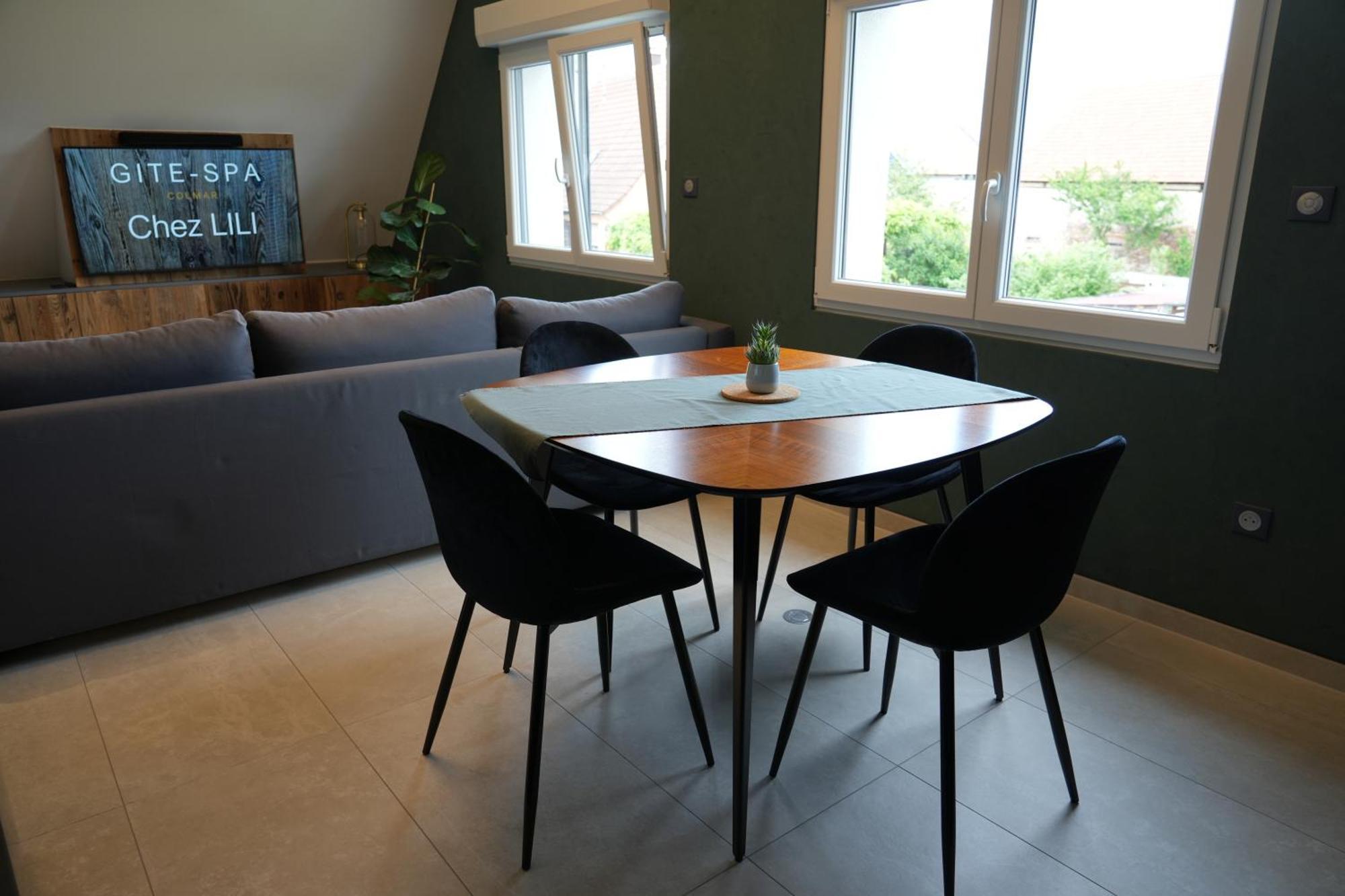 Gite Spa L'Atelier Emile - Spa Privatif - 5 Min Colmar Sainte-Croix-en-Plaine Phòng bức ảnh